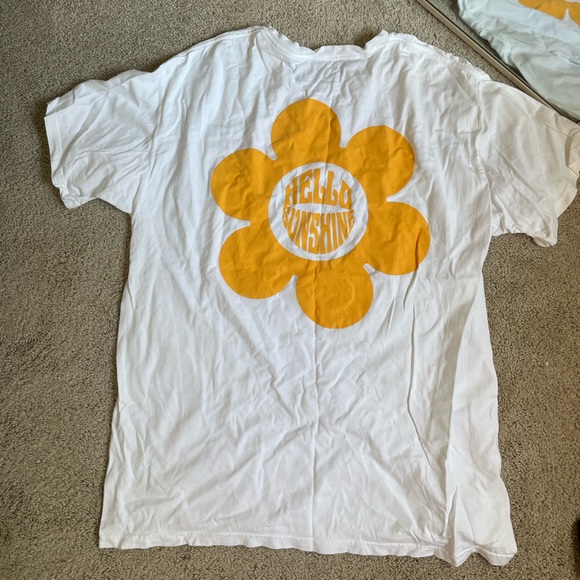Beach club t shirt - Picture 2 of 2